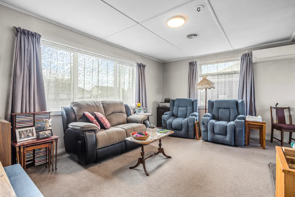 Photos of 25 Avro Crescent