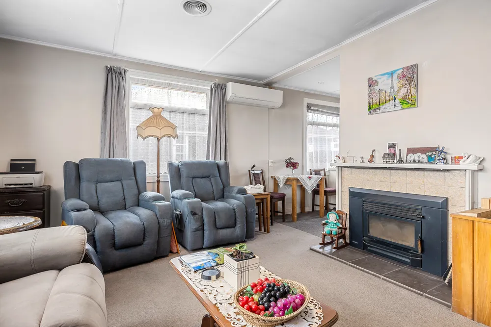 Photos of 25 Avro Crescent