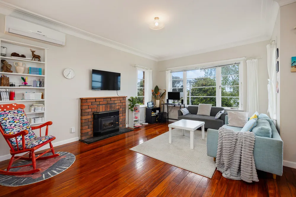 Photos of 19 Mount Royal Avenue