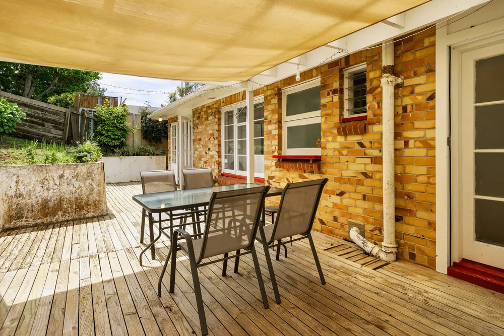 Photos of 19 Mount Royal Avenue