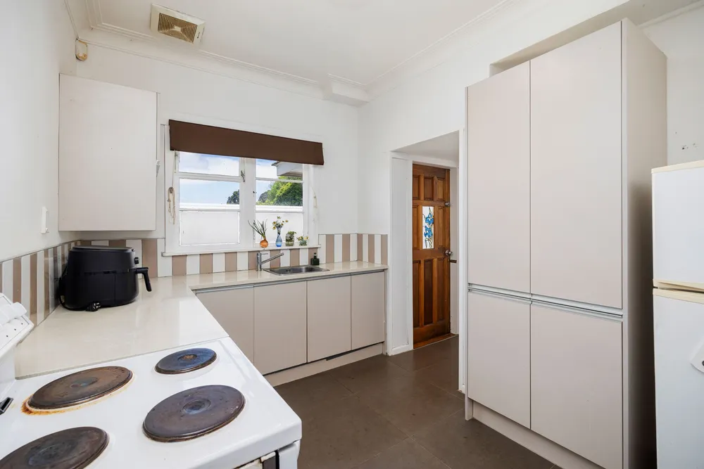 Photos of 19 Mount Royal Avenue