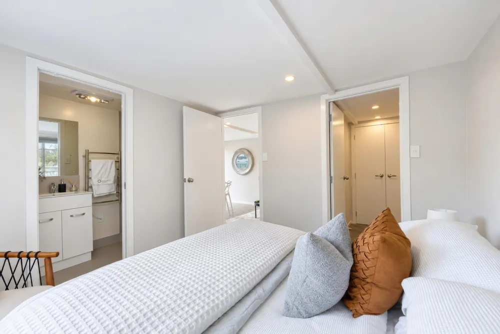 Photos of 11 Rosalind Road