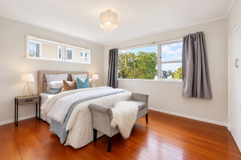 Photos of 11 Rosalind Road