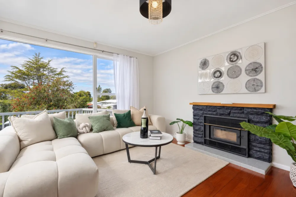 Photos of 11 Rosalind Road