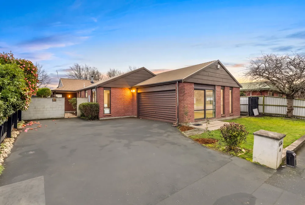 Photos of 48 Leacroft Street
