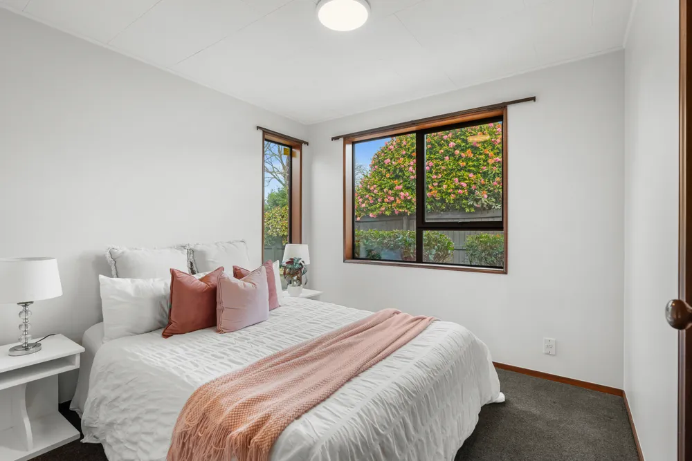 Photos of 48 Leacroft Street