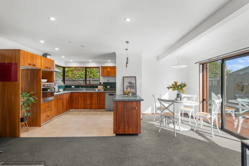 Photos of 48 Leacroft Street