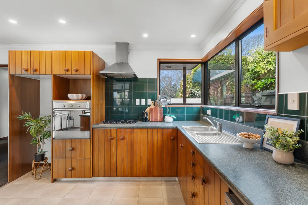 Photos of 48 Leacroft Street