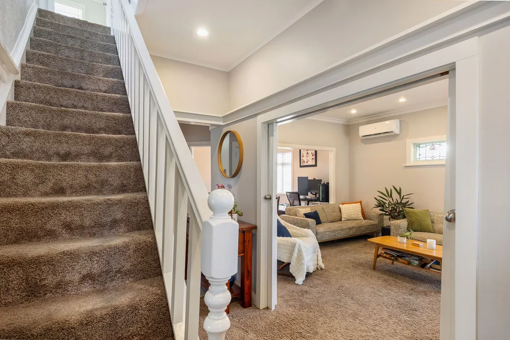 Photos of 95 Alberton Avenue