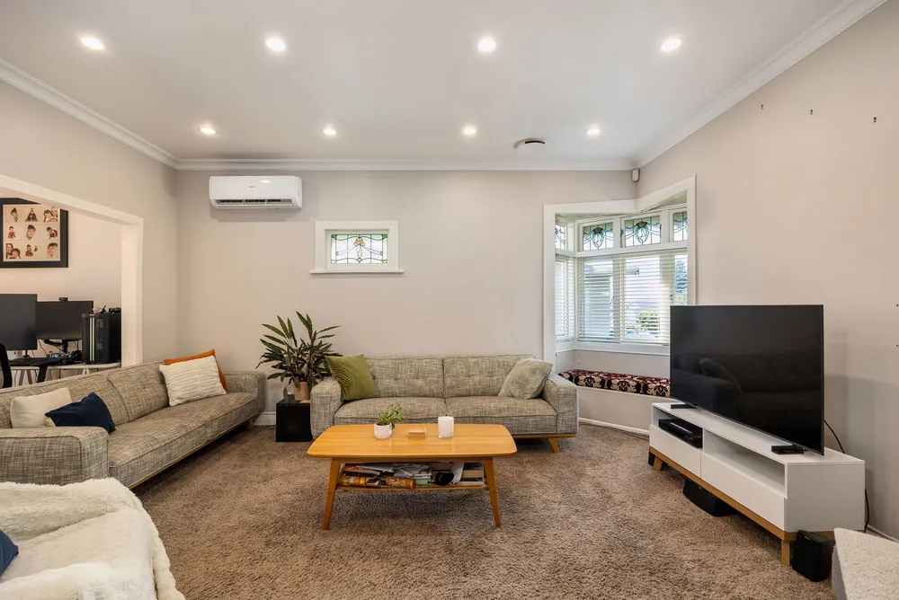 Photos of 95 Alberton Avenue