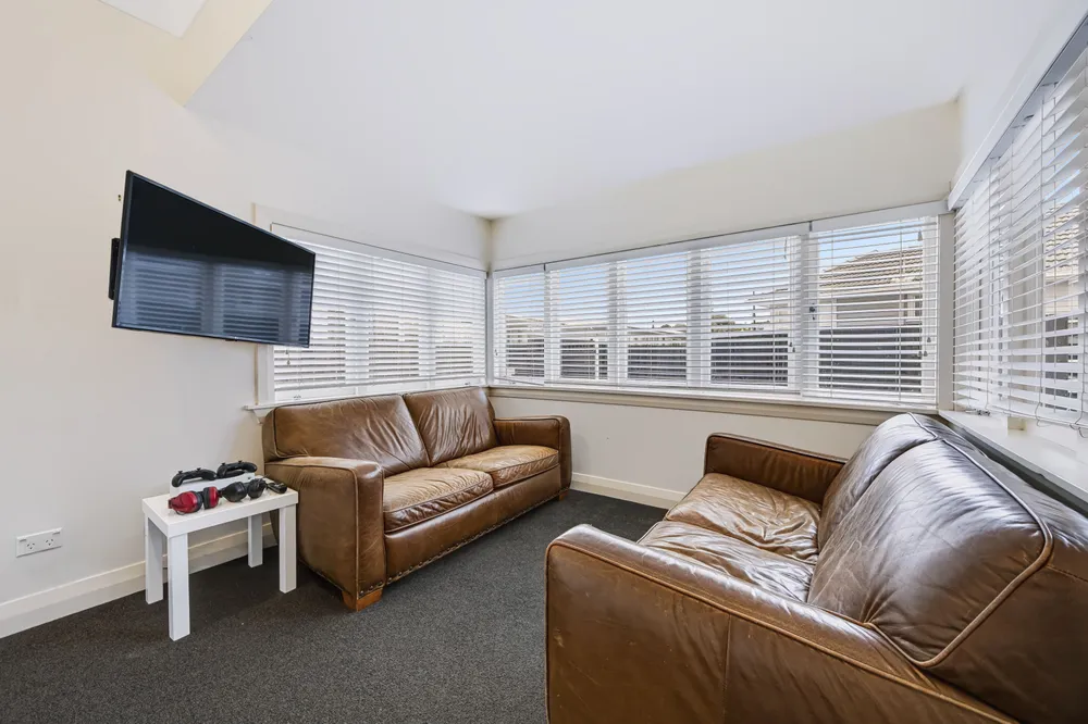 Photos of 49B Ballarat Street