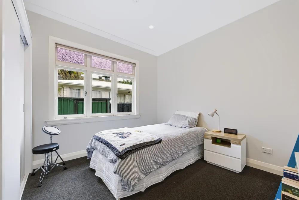 Photos of 49B Ballarat Street