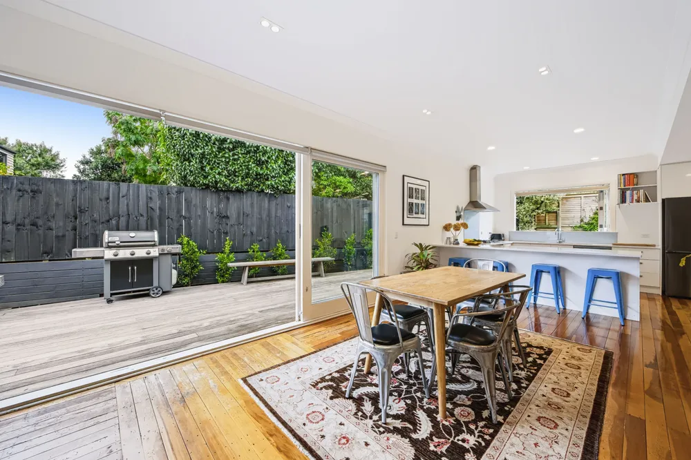 Photos of 49B Ballarat Street