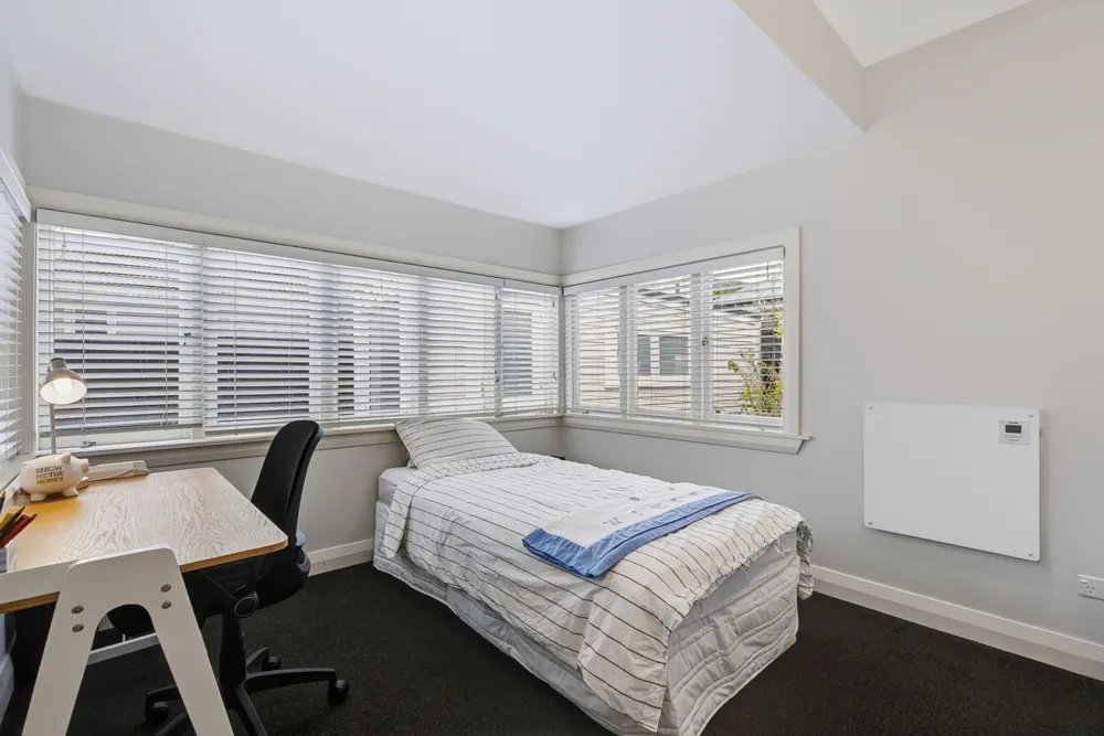 Photos of 49B Ballarat Street