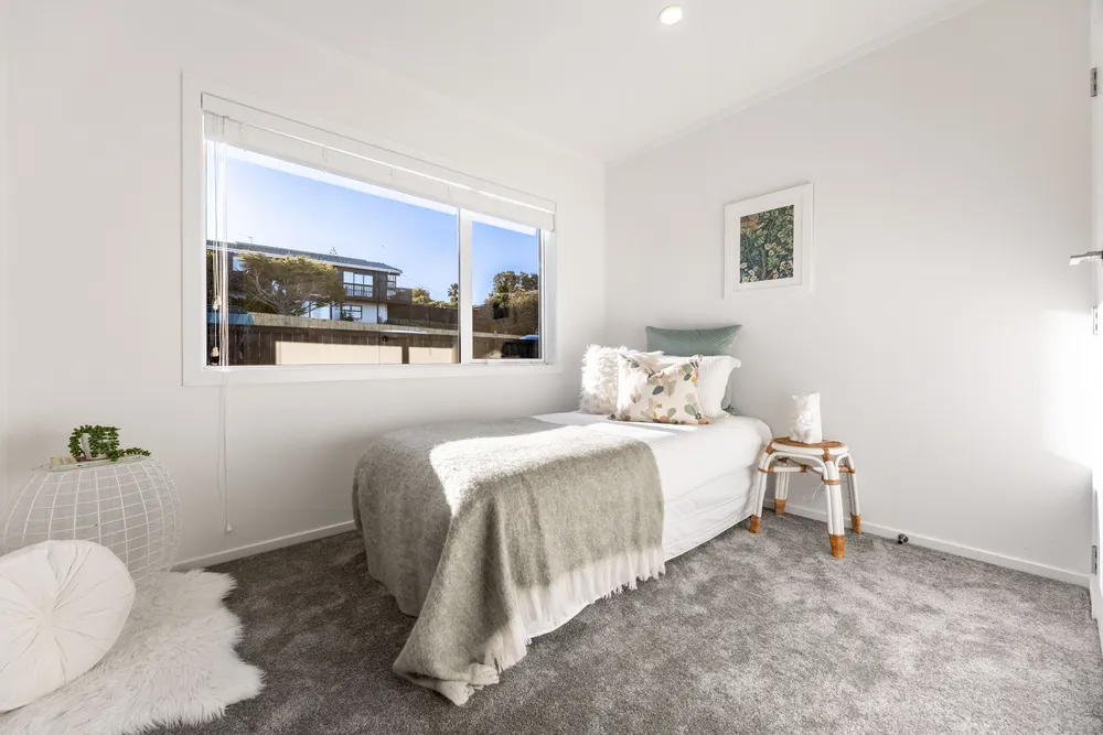 Photos of 120 Eban Avenue