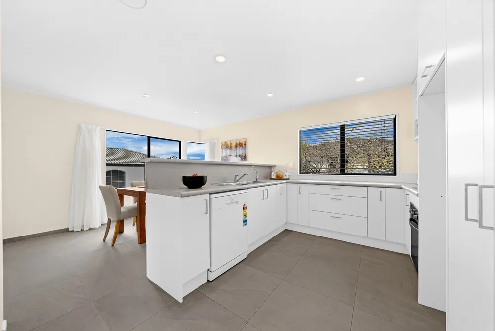 Photos of 2/30 Abbotts Way