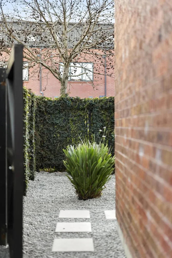Photos of 16 Uku Lane