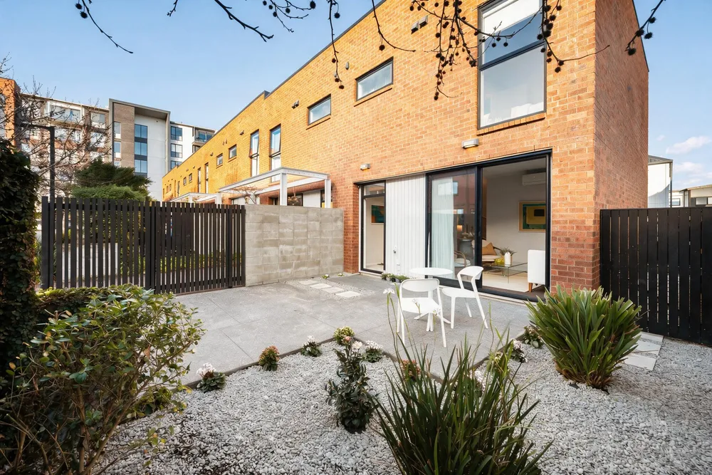 Photos of 16 Uku Lane