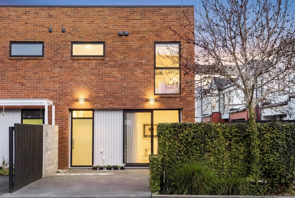 Photos of 16 Uku Lane