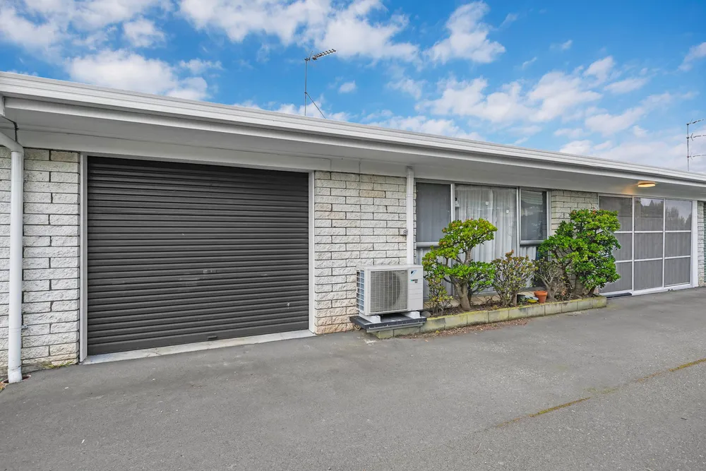 Photos of 2/73 Macleans Road