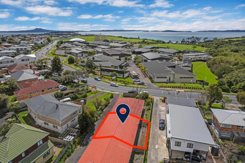 Photos of 2/73 Macleans Road