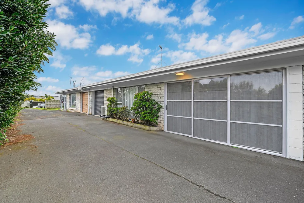 Photos of 2/73 Macleans Road