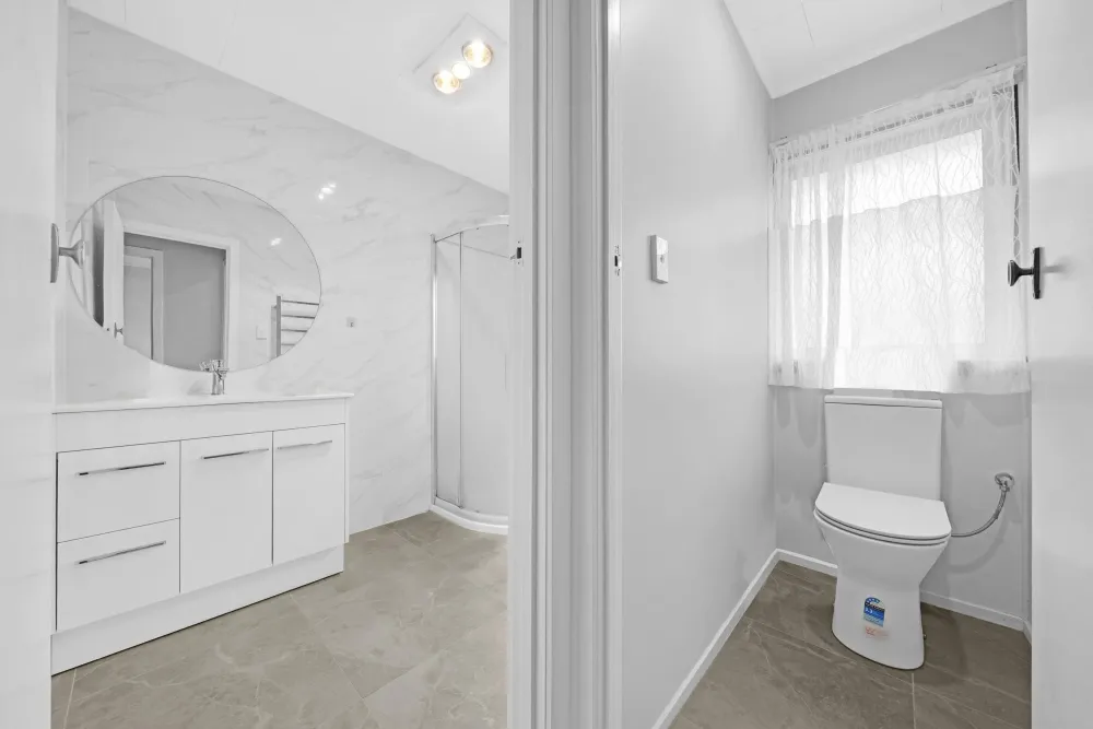 Photos of 2/73 Macleans Road