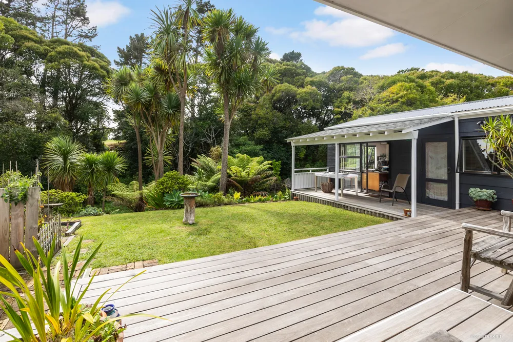 Photos of 2/16 Norgrove Avenue