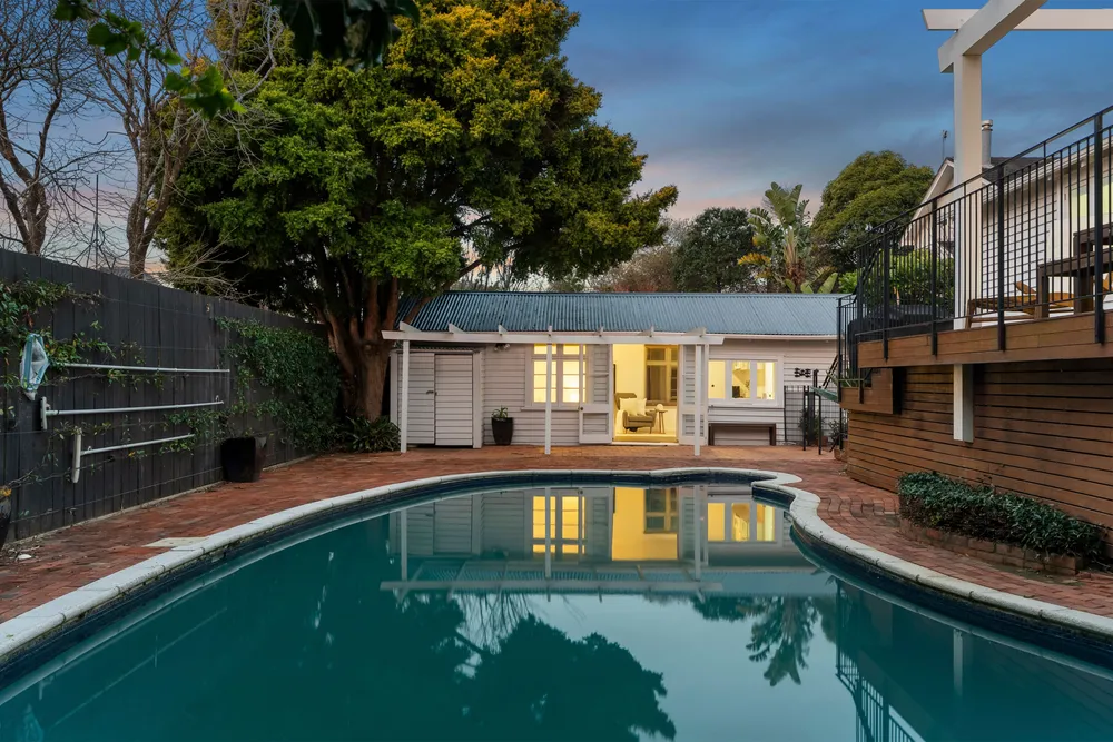 Photos of 50 St Johns Road
