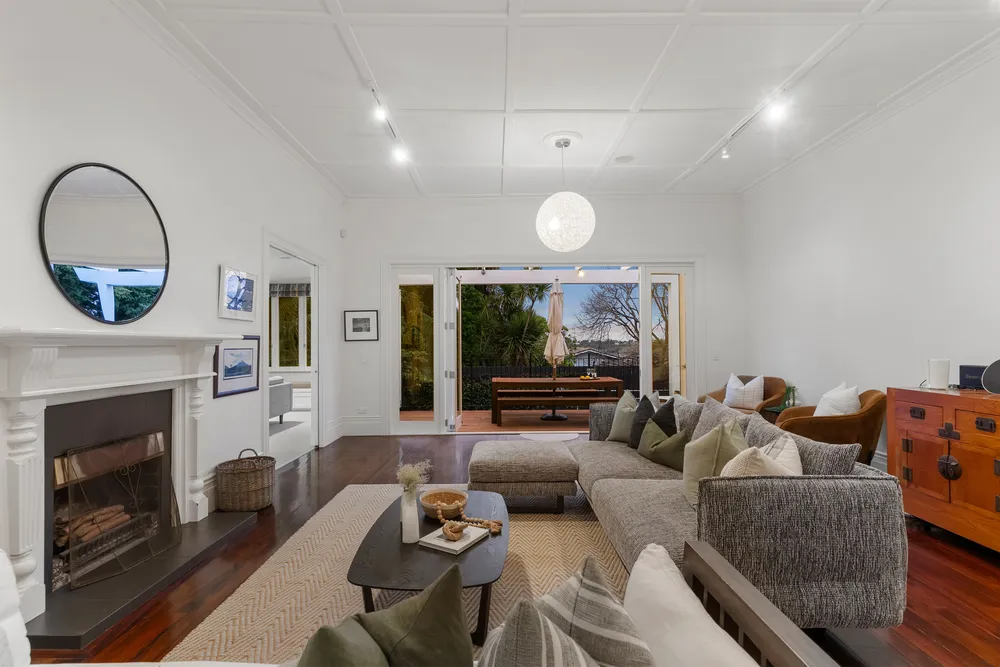 Photos of 50 St Johns Road