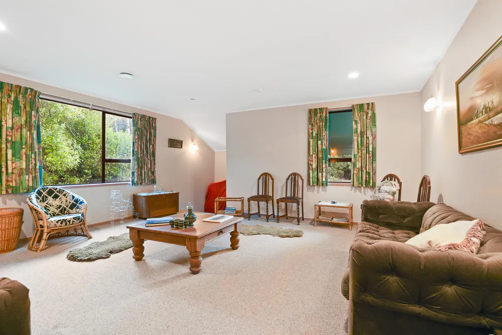 Photos of 442 Te Waerenga Road