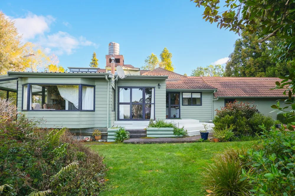 Photos of 442 Te Waerenga Road