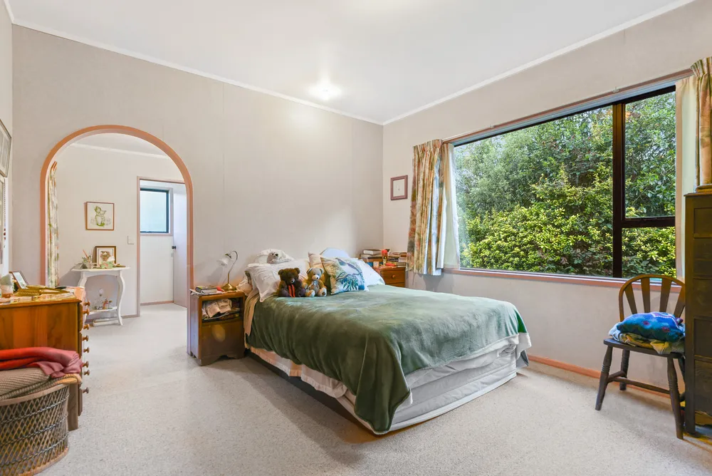 Photos of 442 Te Waerenga Road