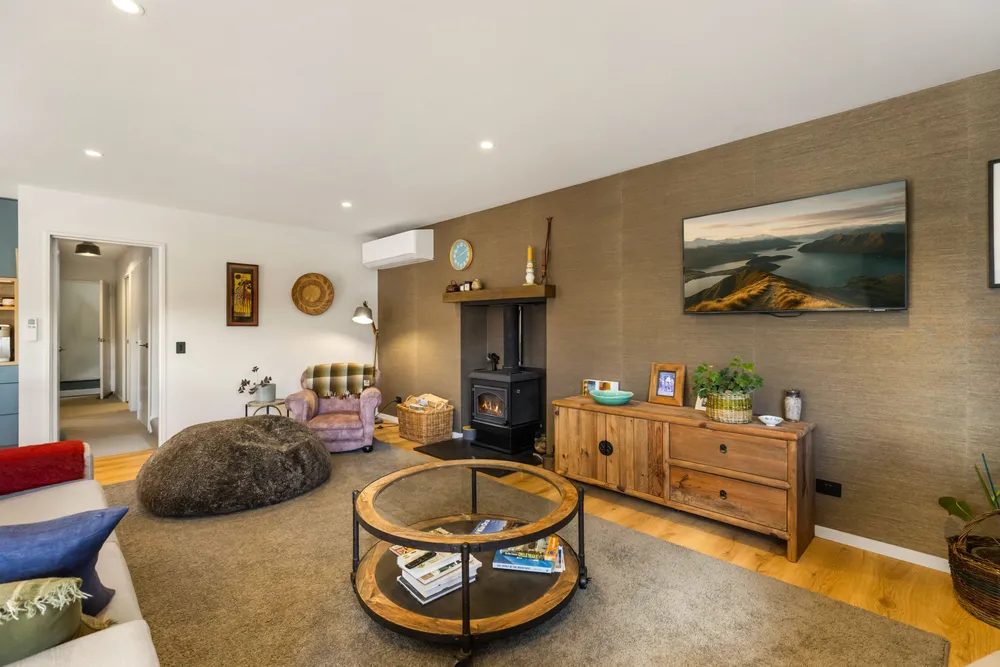 Photos of 65 Gunn Road