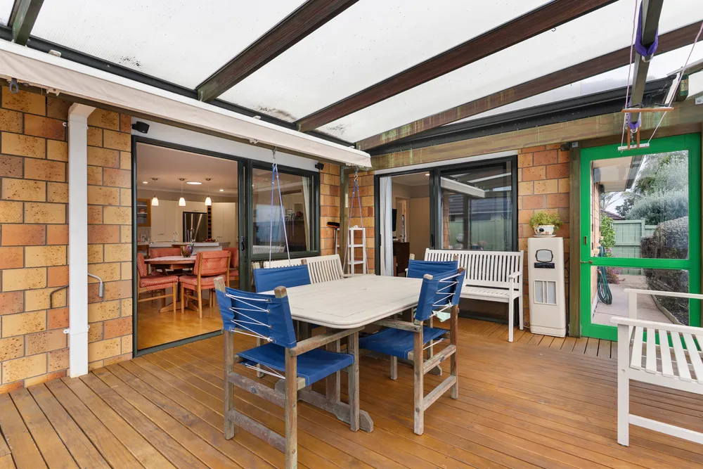 Photos of 14 Banshire Close