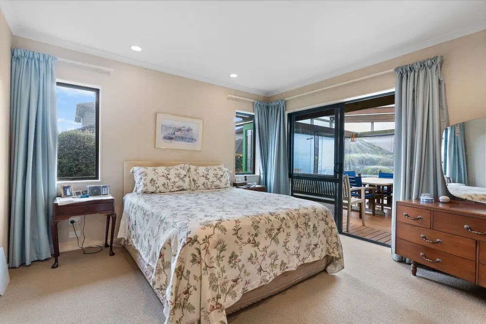 Photos of 14 Banshire Close