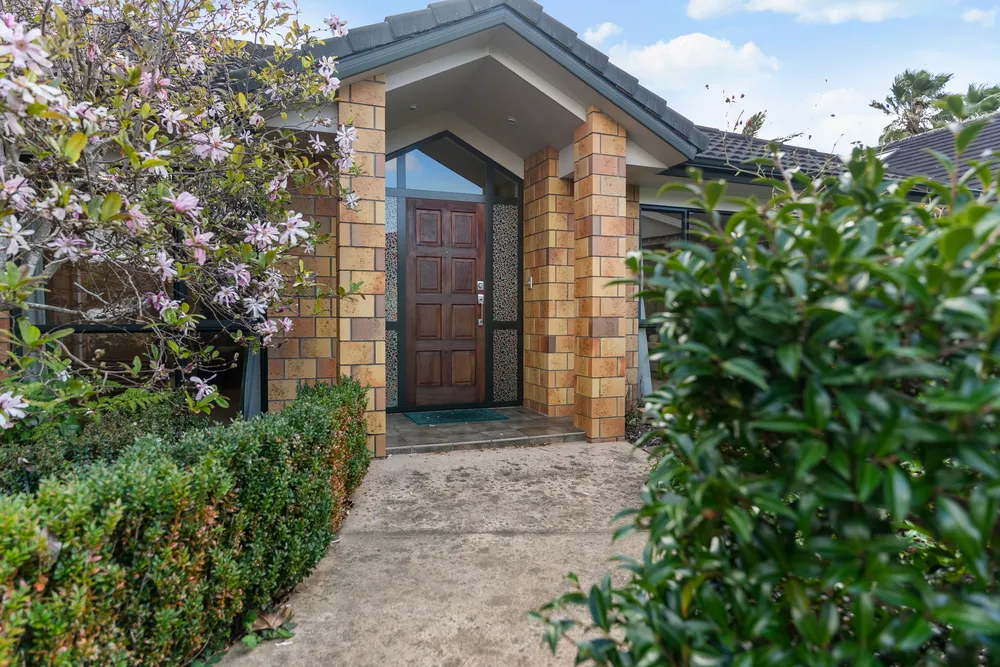 Photos of 14 Banshire Close