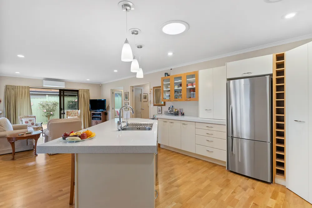 Photos of 14 Banshire Close