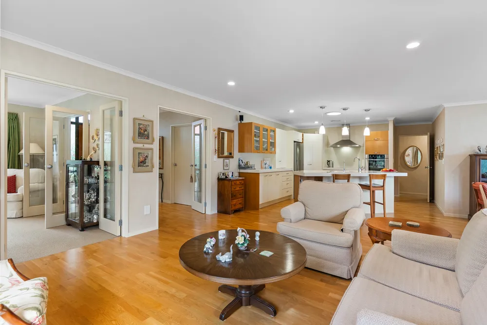 Photos of 14 Banshire Close