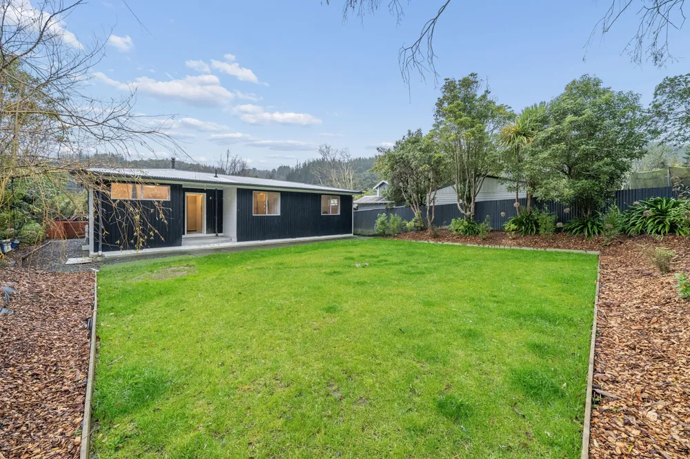 Photos of 127 California Drive
