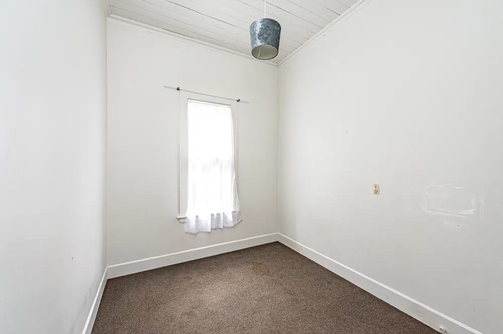 Photos of 47 Bignell Street