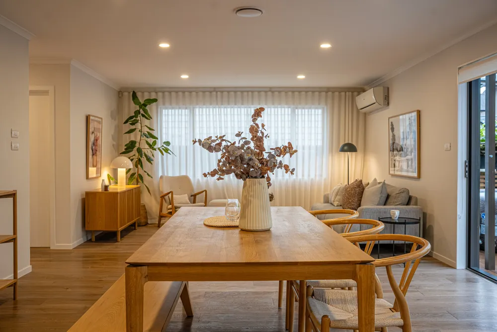 Photos of 15 Greenfinch Road