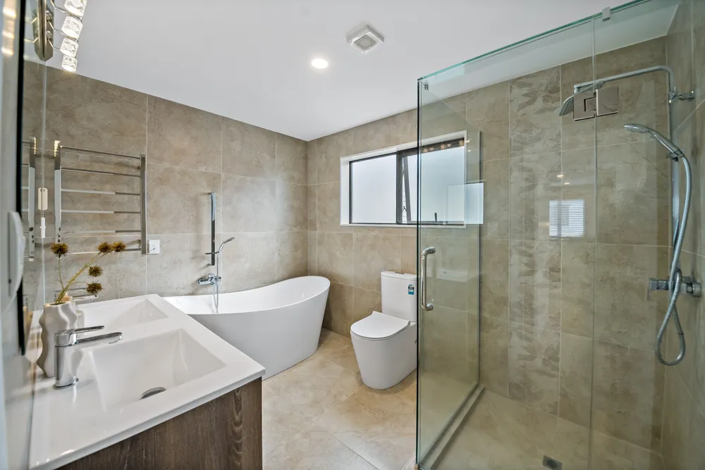 Photos of 15 Greenfinch Road