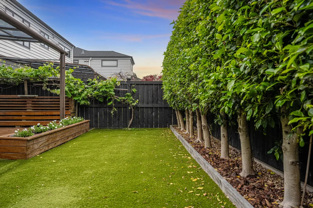 Photos of 15 Greenfinch Road