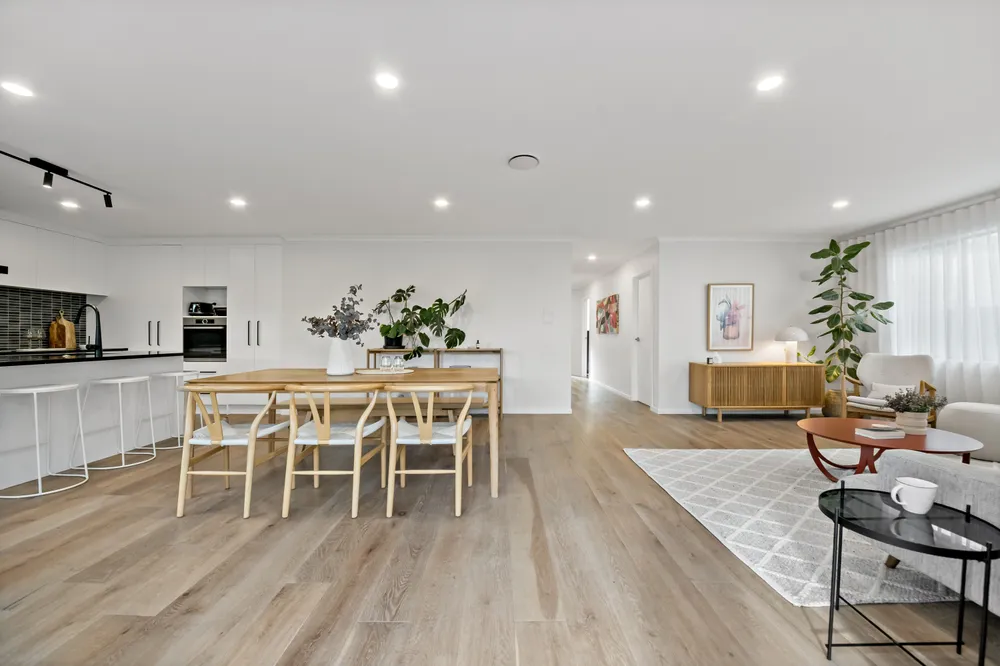 Photos of 15 Greenfinch Road