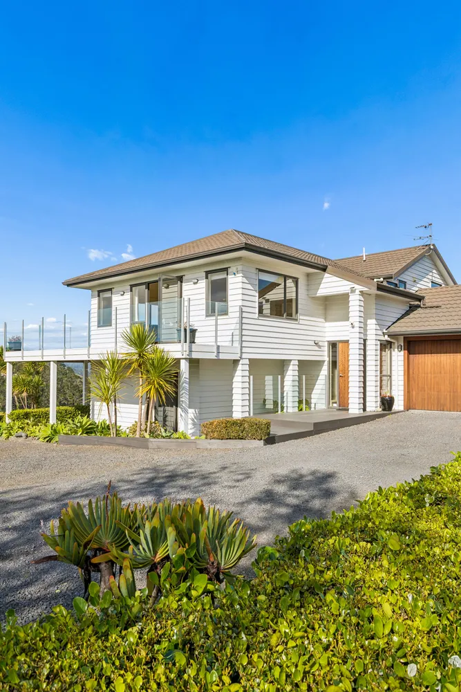 Photos of 233 Wairere Road
