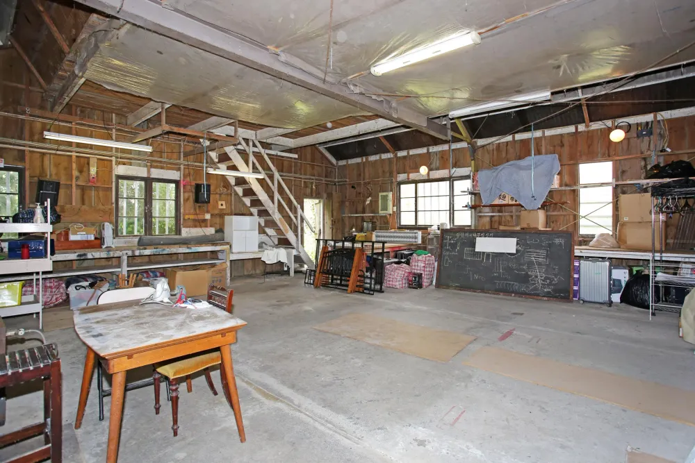 Photos of 471 Redoubt Road