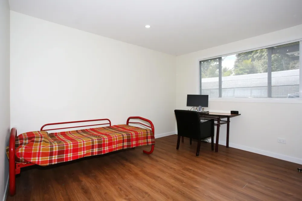 Photos of 471 Redoubt Road