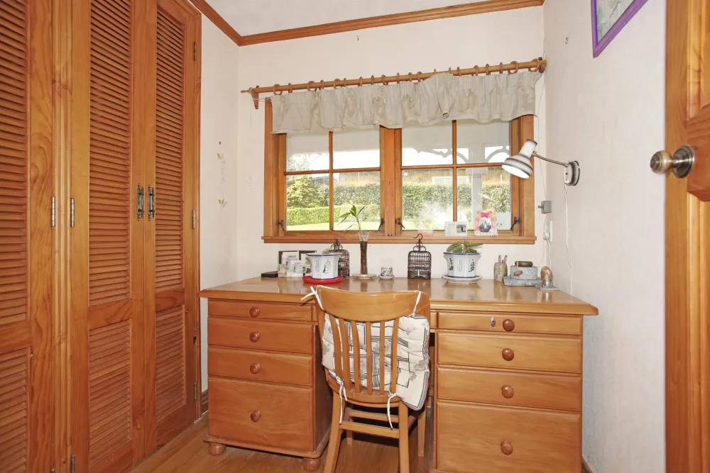 Photos of 471 Redoubt Road