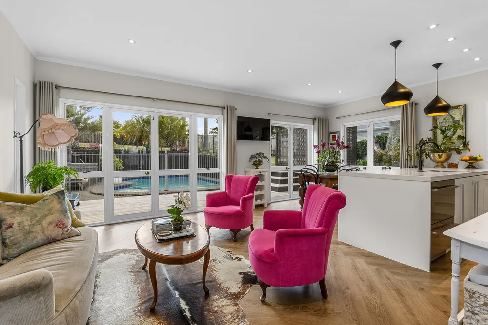 Photos of 5 Hoey Street